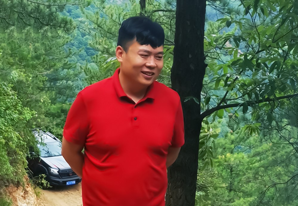 開元集團董事長許明月蒞臨盧氏中科視察指導(dǎo)工作